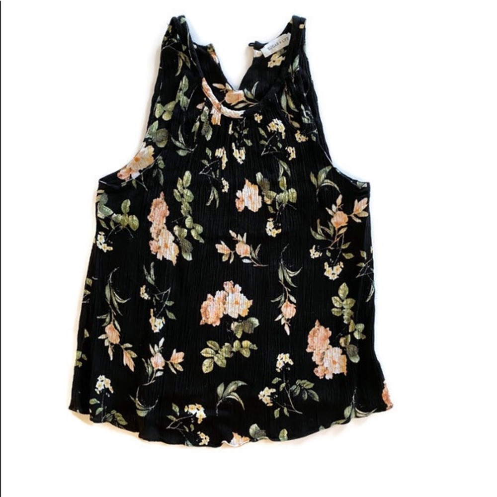 💛2/$25 Sugarlips crinkle floral sleeveless blouse